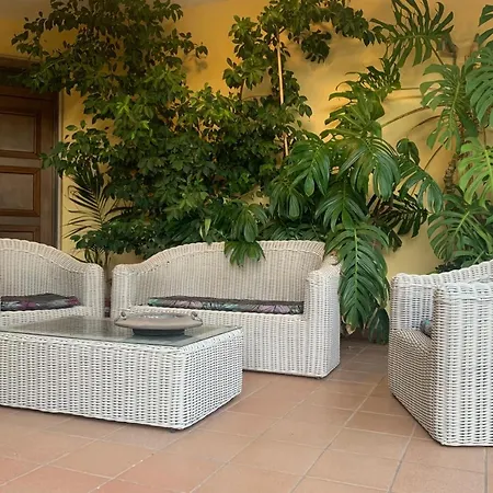 Marie Con Piscina Affittacamere Guest house