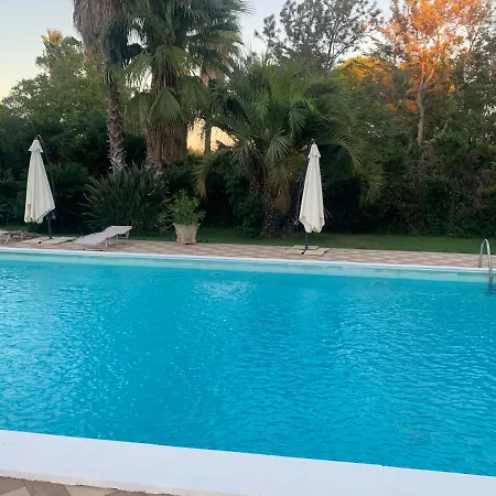 Marie Con Piscina Affittacamere 게스트하우스 *